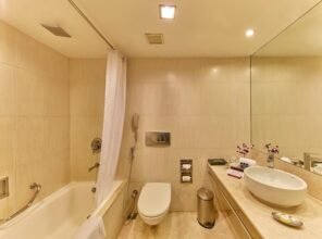 140cec3d-70e2-4d73-a25b-c6164817c056